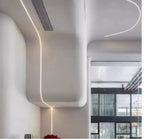 Profilo in Alluminio Flessibile e Curvabile per Strisce LED - immagine 4