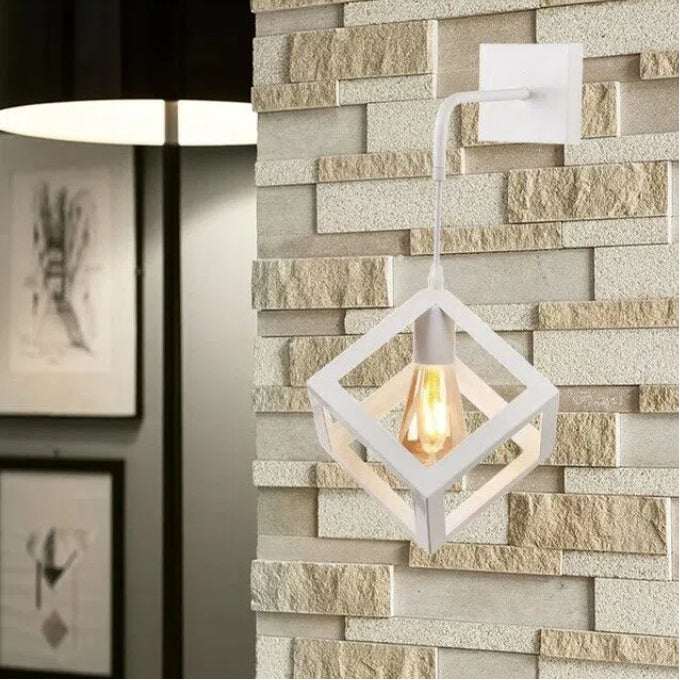 Lampada Applique a Muro Universo AQ52 – Forma Cubica Tridimensionale con Attacco E27, Max 60W, Colore Bianco e Nero