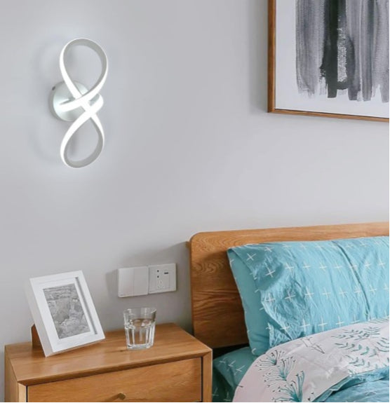 Applique LED Forma a Infinito – Montaggio a Parete 13W, Colore Luce CCT 3in1 (3000K/4000K/6500K)