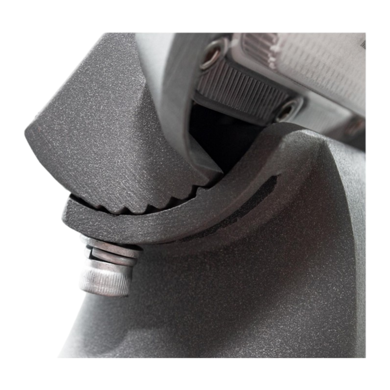 Proiettore Faro Armatura Stradale LED Universo 100W – Snodo Incorporato, IP65, Luce Bianca Fredda 6500K