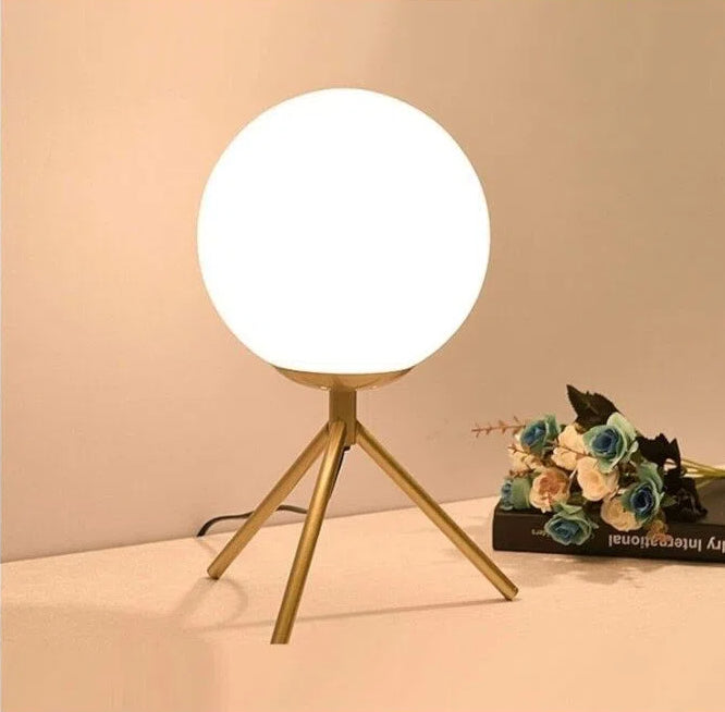 Lampada da Tavolo Universo Bronzo – Sfera in Metallo e Paralume in Vetro con Attacco G9, Max 60W