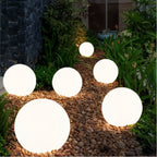 Lampada a Sfera Bianca da Giardino 40 cm - Attacco E27 Max - immagine 6