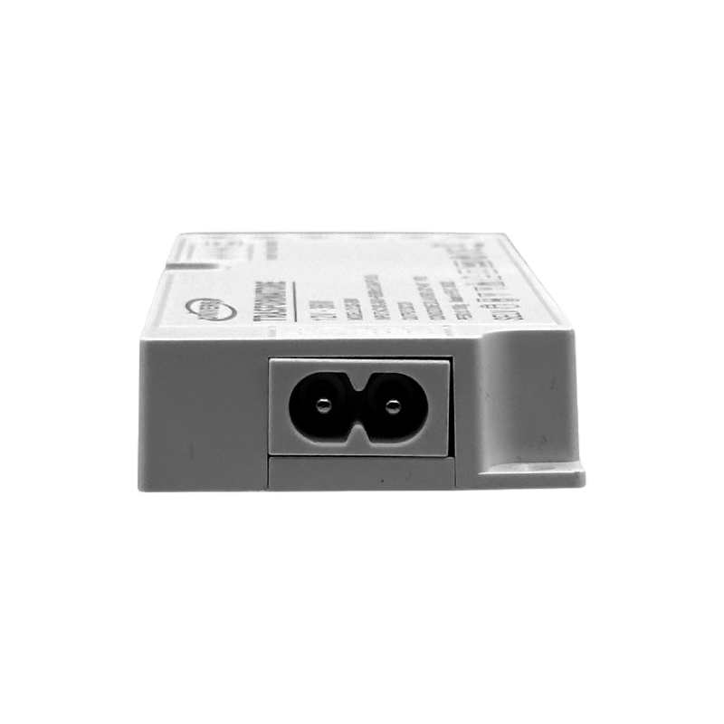 Alimentatore switching DC 12V 24W 2A con 6 uscite e 3 ingressi per sensore, ideale per strip LED e impianti di illuminazione LED per uso domestico e professionale