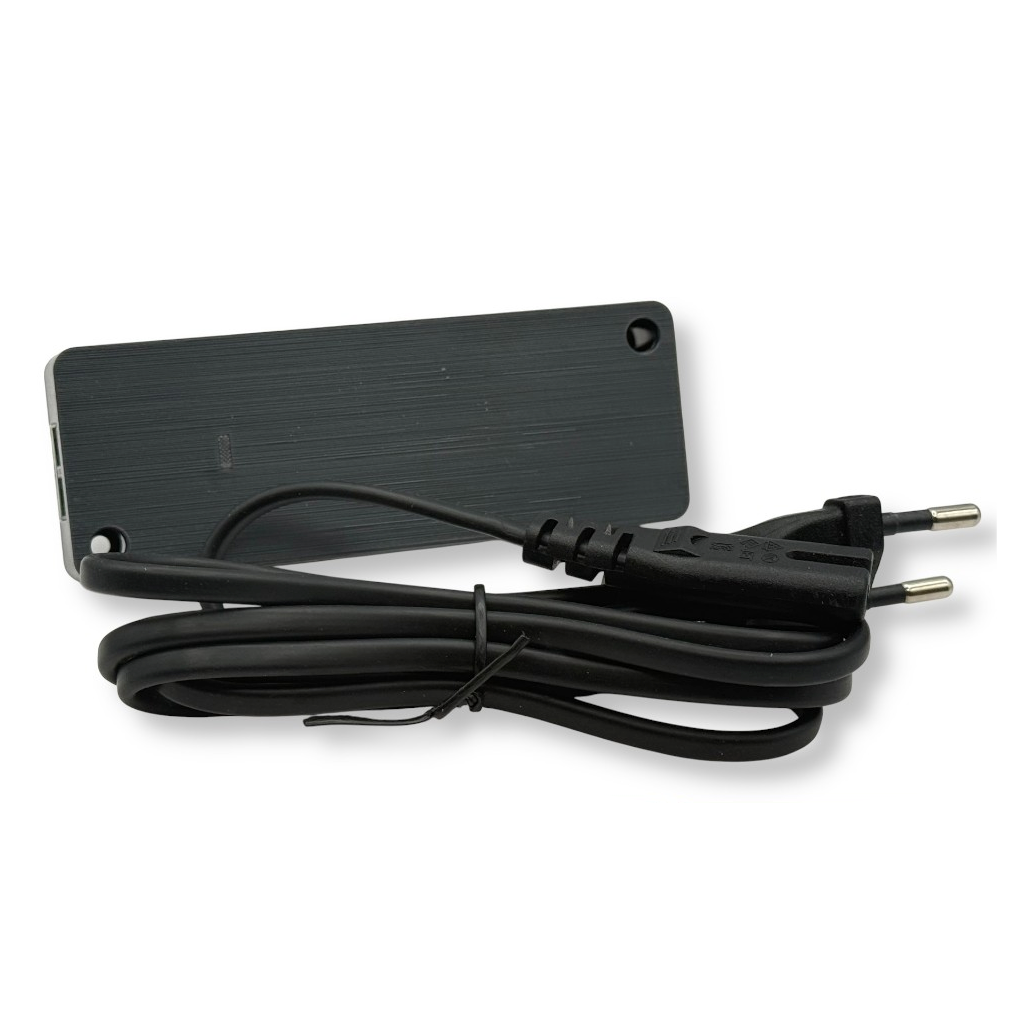 UNIVERSO QS-24V-24W Alimentatore Switching DC 24V 24W 1A con 4 Uscite e 1 Ingresso Sensore per Strip LED IP20