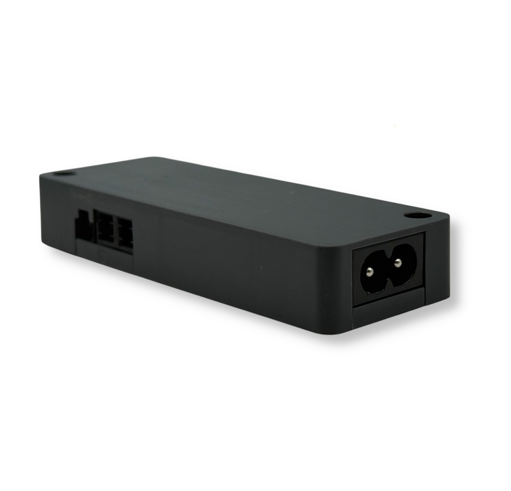 UNIVERSO QS-24V-24W Alimentatore Switching DC 24V 24W 1A con 4 Uscite e 1 Ingresso Sensore per Strip LED IP20