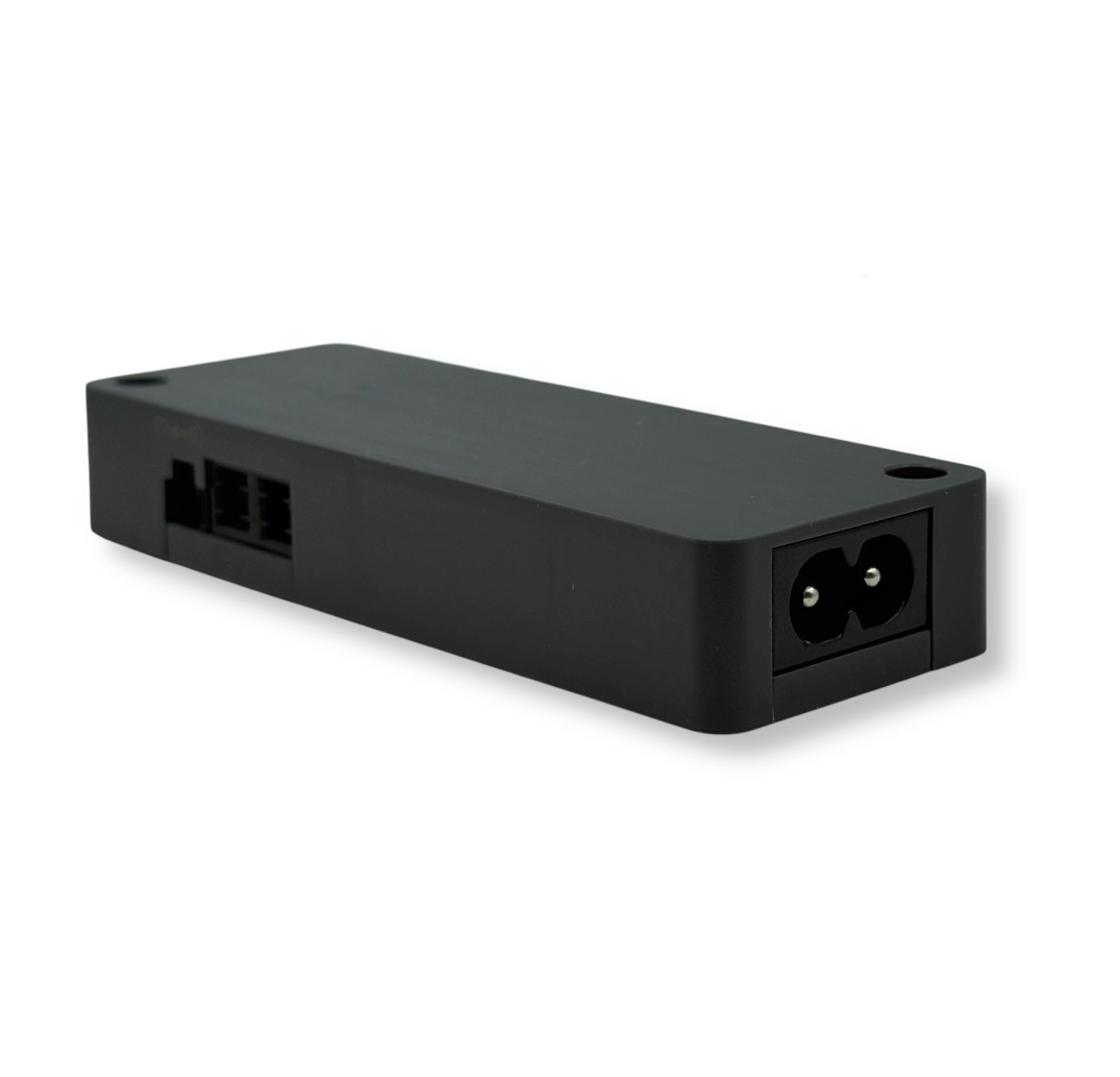 UNIVERSO QS-24V-24W Alimentatore Switching DC 24V 24W 1A con 4 Uscite e 1 Ingresso Sensore per Strip LED IP20