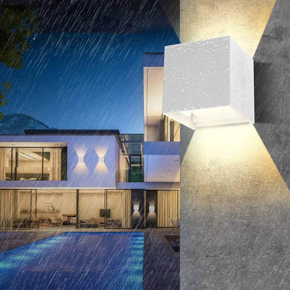 Applique Lampada da Muro Doppia LED COB 12W con Fascio Regolabile e Switch CCT 3000K/4000K/6500K IP65