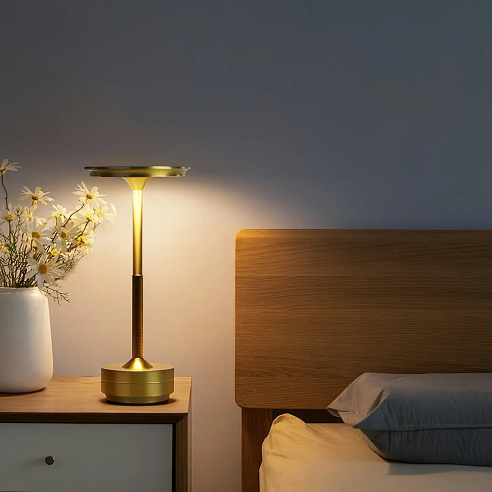 Lampada da Tavolo Portatile Universo D38-N3C 3W con Ricarica USB-C e Selezione Temperatura Colore CCT
